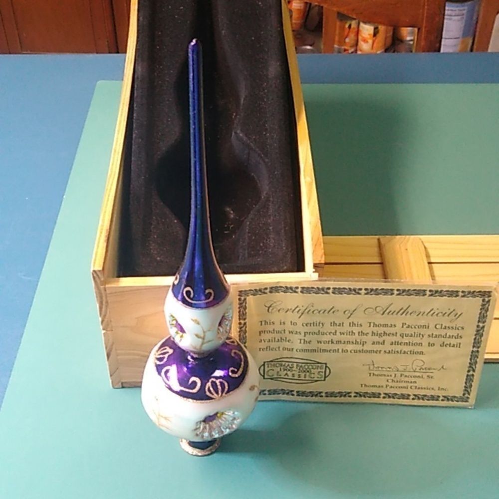 Thomas Pacconi Classic Blown Glass Ornament